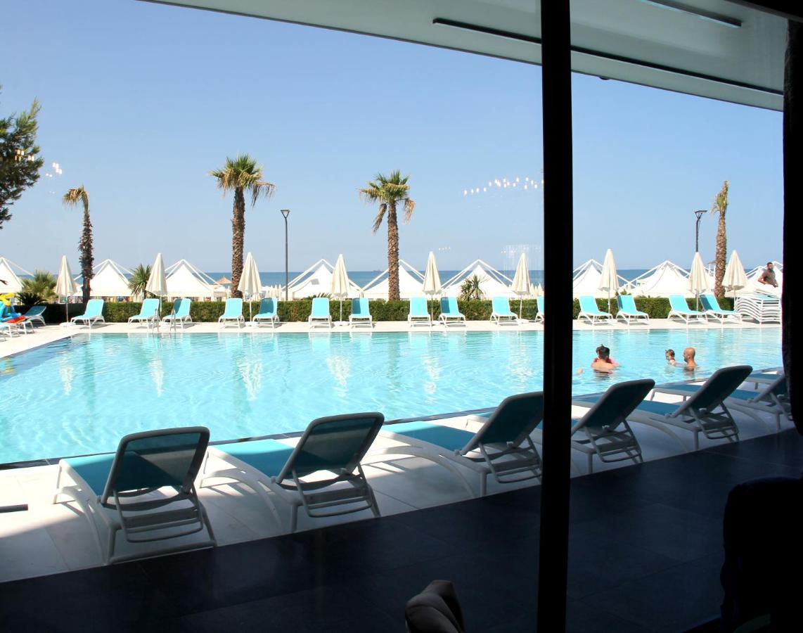 فندق Luxury Premium Finese غوليم المظهر الخارجي الصورة